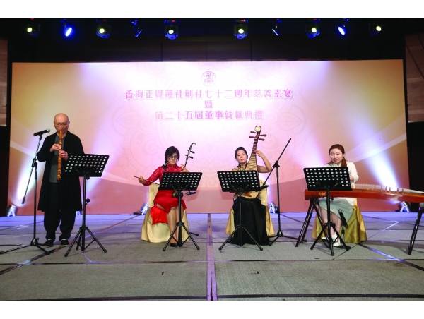 10.譚寶碩老師等合作《落花無意》（攝影：李傑飛）